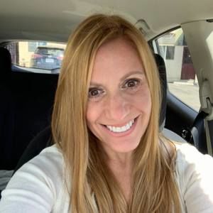 Meet your Posher, Shira